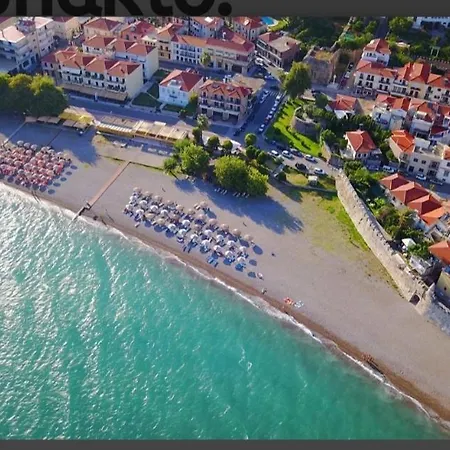 Naupactus Unique Harbor Apartment In A Stone House! Nafpaktos Exterior photo